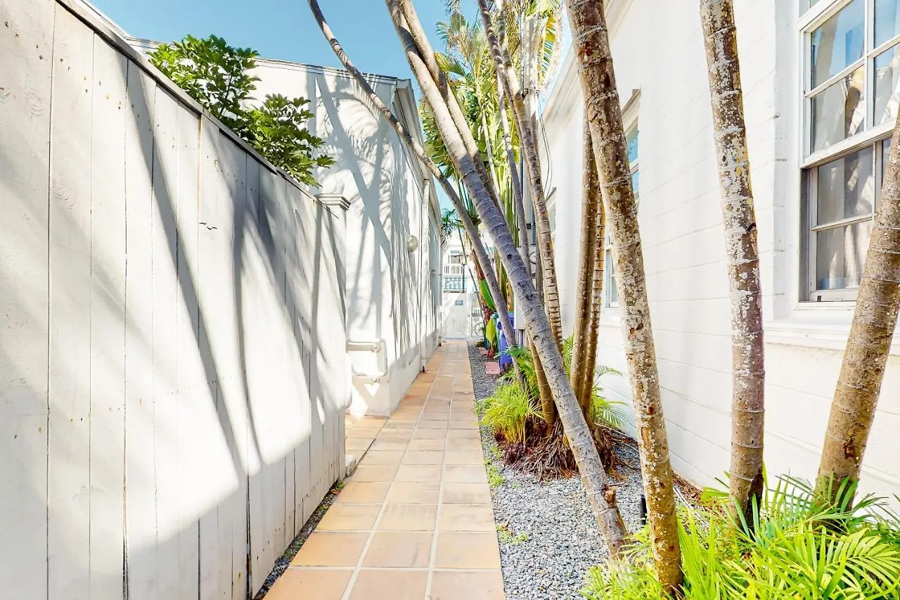 Duval Street Retreat Villa Key West United States